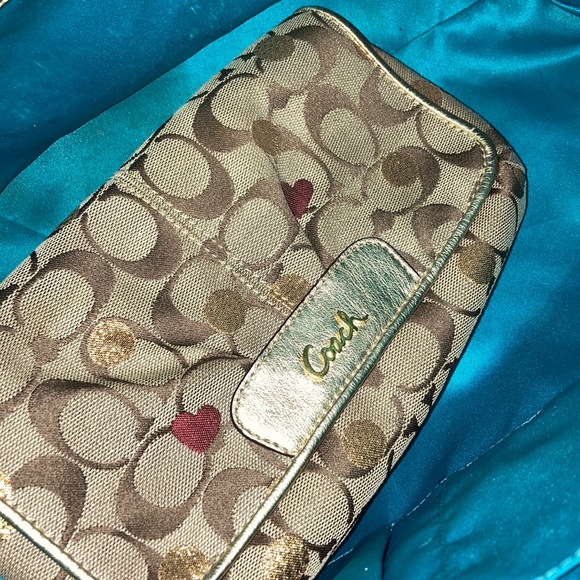 🥰 Coach Set🥰 - Picture 3 of 16